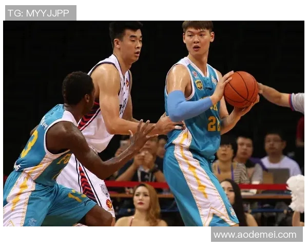 广州篮球队与南京篮球队耐力较量赛后分析与反思 广州篮球队与南京篮球队耐力较量赛后分析与反思